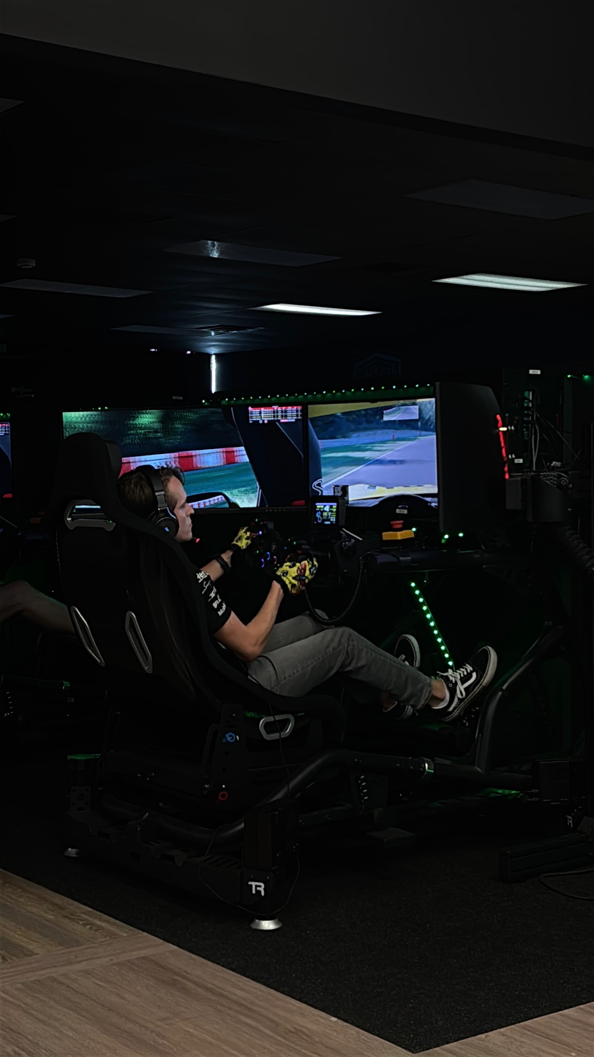 Sim racing action